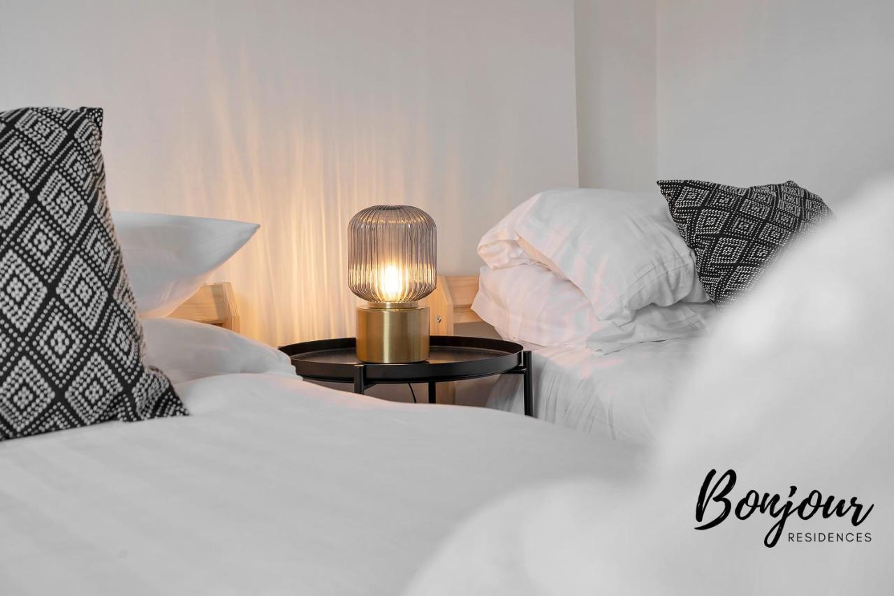 Charming 2br-1ba By Bonjour Residences * EDI